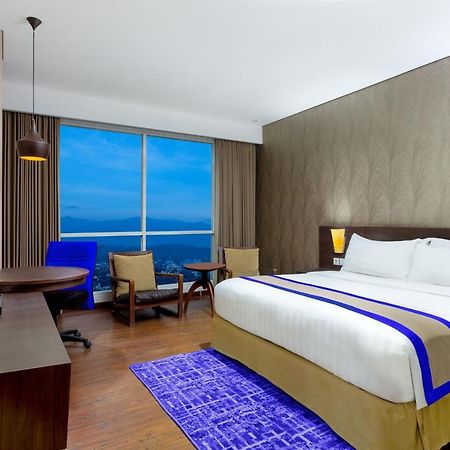 Aston Jember Hotel & Conference Center Екстериор снимка