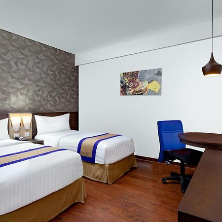 Aston Jember Hotel & Conference Center Екстериор снимка