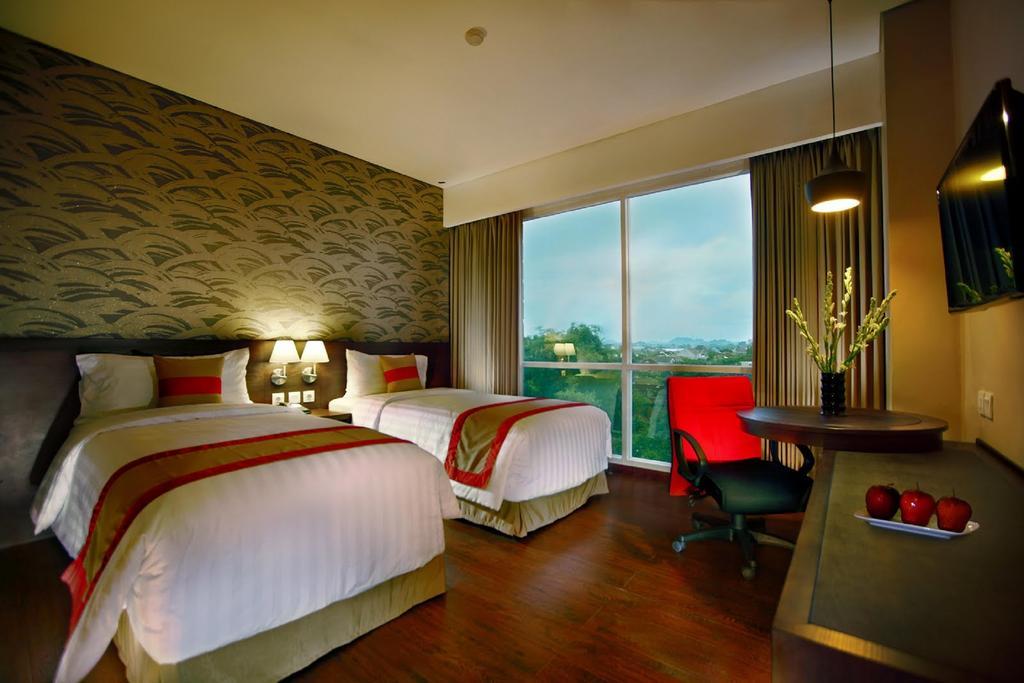 Aston Jember Hotel & Conference Center Екстериор снимка
