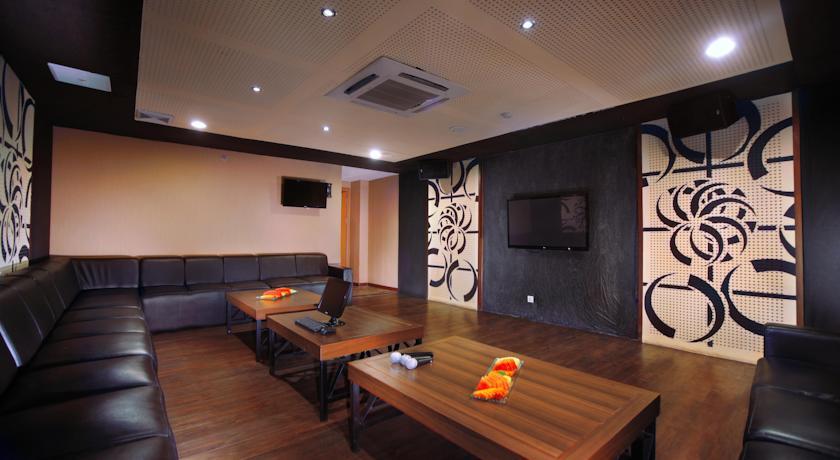 Aston Jember Hotel & Conference Center Екстериор снимка